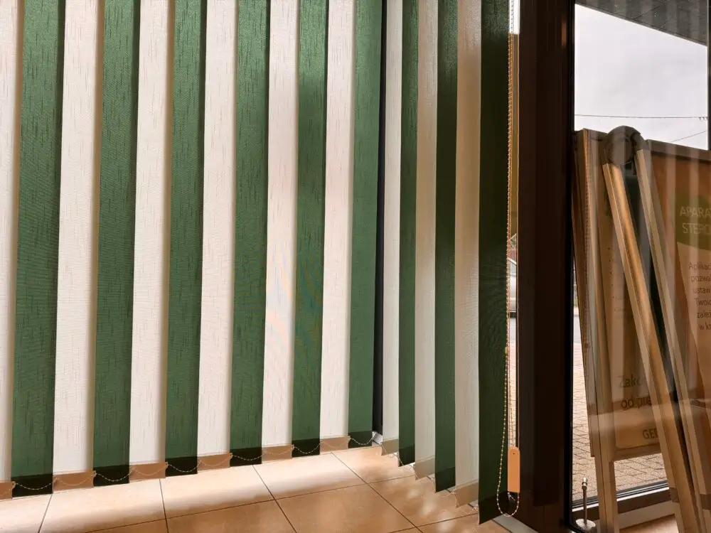 zaluzje pionowe do biura